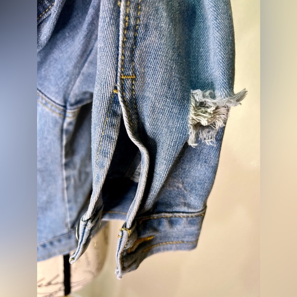 Women’s Denim Jacket Size M Medium - Picture 3 of 14